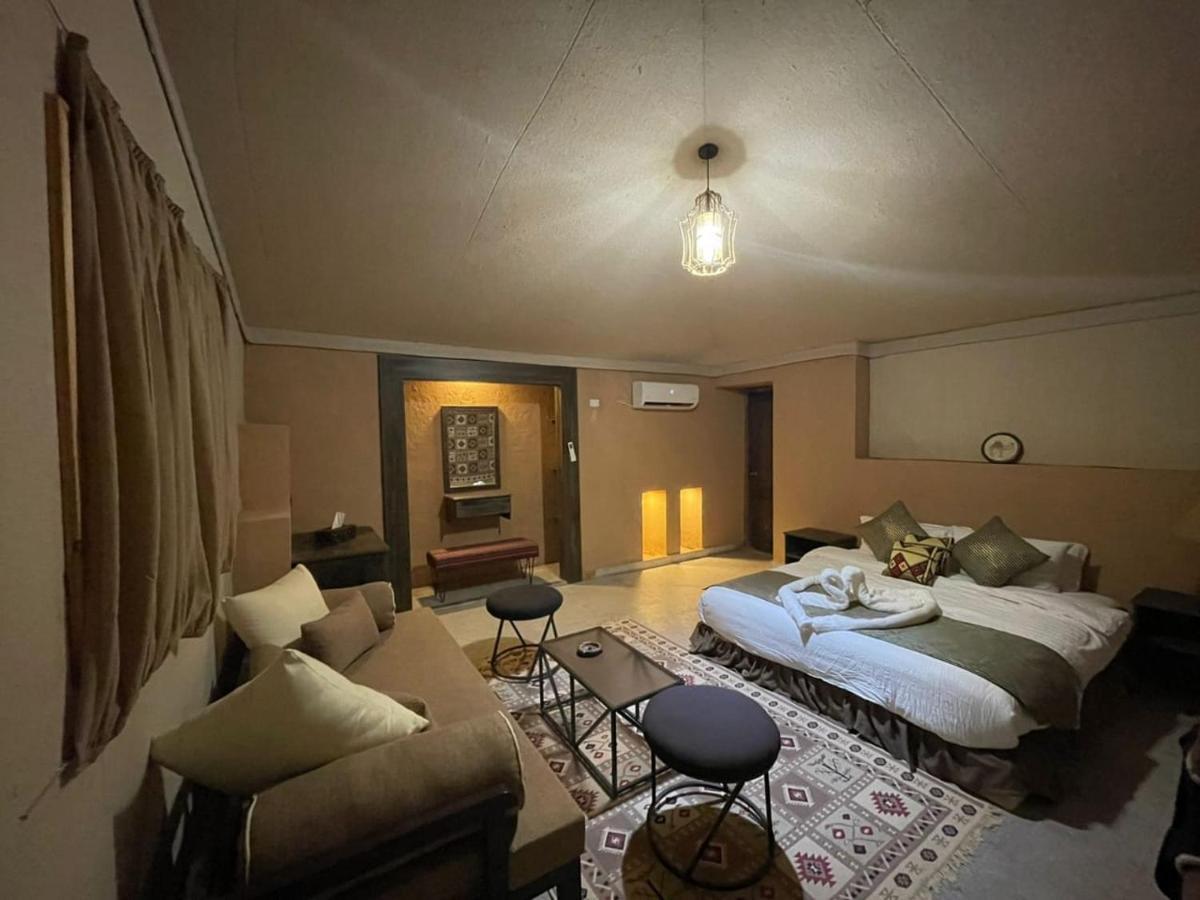 Sinam Desert Resort Wadi Rum Esterno foto