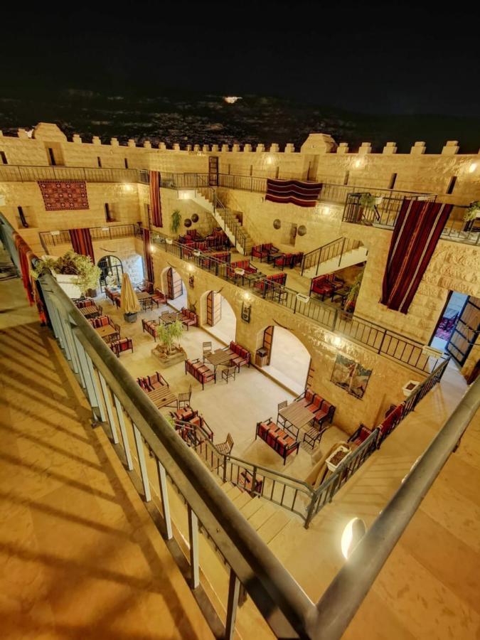 Sinam Desert Resort Wadi Rum Esterno foto